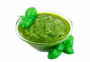 Аджика зеленая острая