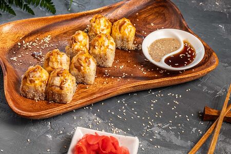 Шеф ролл с тунцом и креветкой