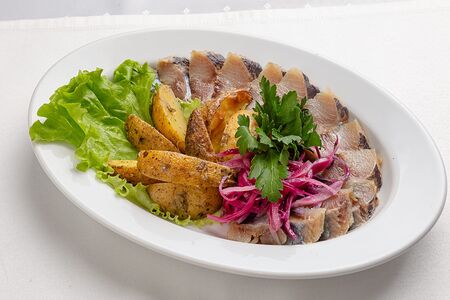 Сельдь атлантическая с картофелем Пушкин