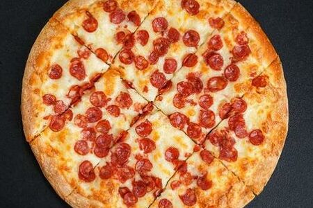 Пицца Салями большая