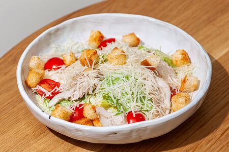 Цезарь с курицей