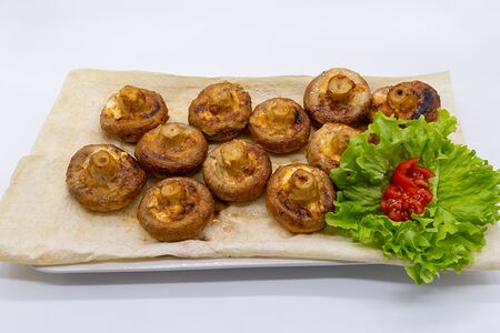 Шампиньоны на мангале