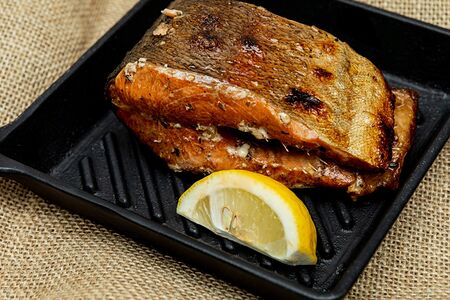 Карельская форель на гриле