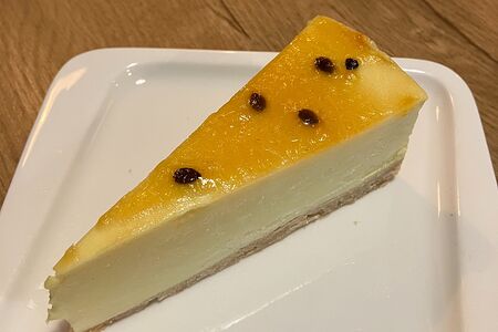 Чизкейк Манго-маракуйя