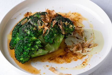 Брокколи с кремом васаби