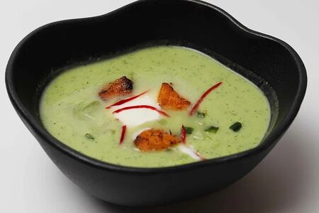 Суп с авокадо и огурцом