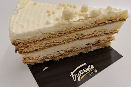 Пирожное Молочная девочка