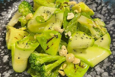 Зелёный салат