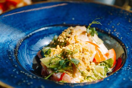 Салат со сладко-острой грудкой