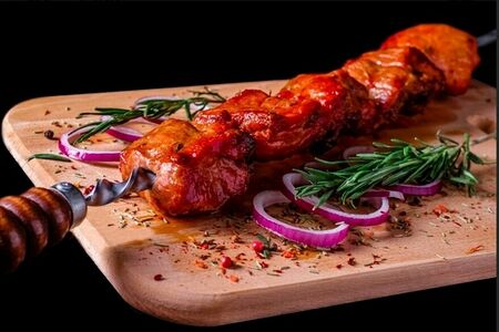 Шашлык из cвинoй шейки