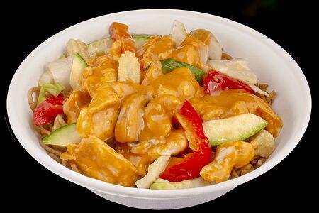 Удон Курица в соусе том ям