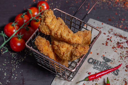 Стрипсы куриные