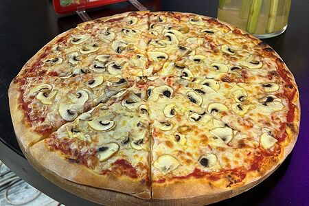 Пицца Ветчина и грибы