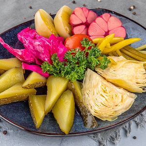 Соленья ассорти