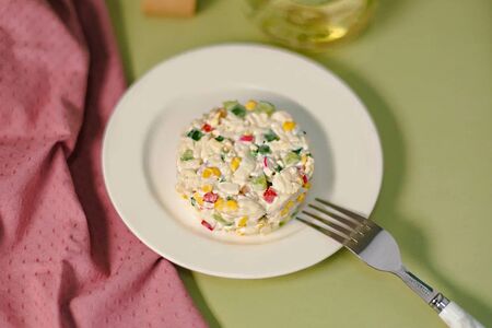 Крабовый с огурцом