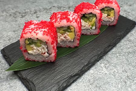 Ролл Калифорния с крабом