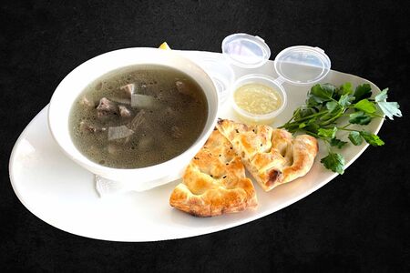 Дил Пача с говядиной