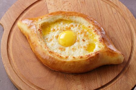 Хачапури по-аджарски