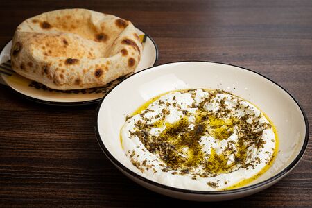 Лабане с заатаром