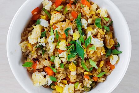Рис жареный с овощами