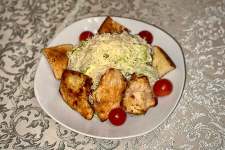 Цезарь с курицей