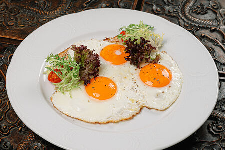 Яичница-глазунья