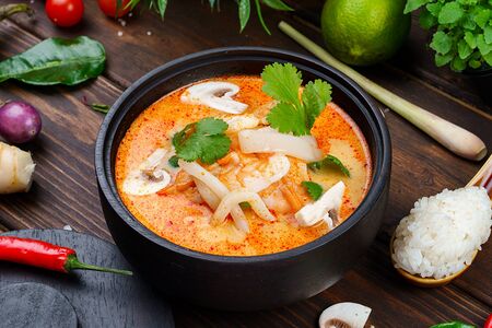 Суп Том ям с рисом