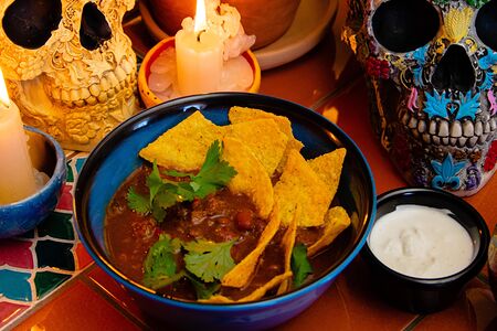 Чили кон карне