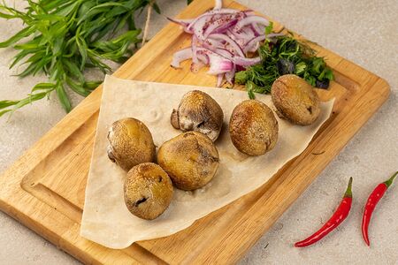 Грибы шампиньоны