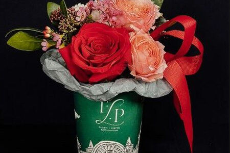 Цветы Red в стаканчике