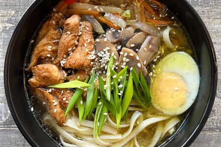 Суп Рамэн на говяжьем бульоне