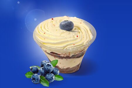 Трайфл черничный