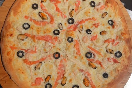 Пицца с морепродуктами