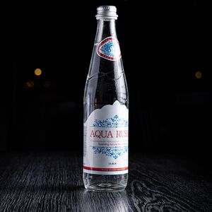 Аква Русса негазированная