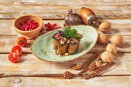 Бадриджани с грецким орехом