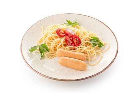 Спагетти с куриными мини-сосисками