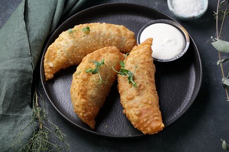 Чебуреки с сыром