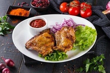 Куриные бедра на углях