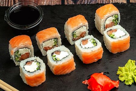 Саке Филадельфия Ролл 