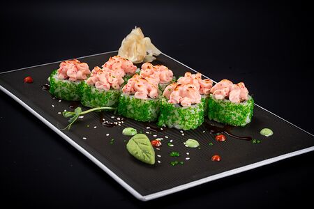 Запеченный ролл с угрем