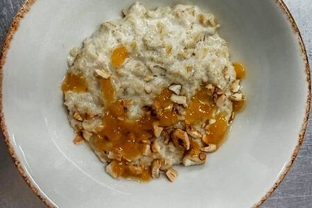 Овсяная каша на альтернативном молоке