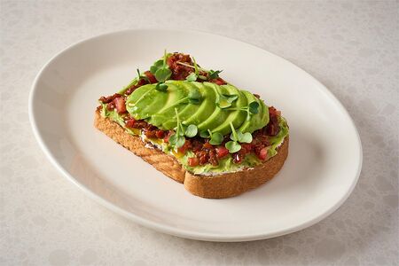 Бутерброд с авокадо