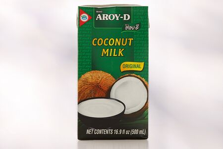 Кокосовое молоко Aroy-D