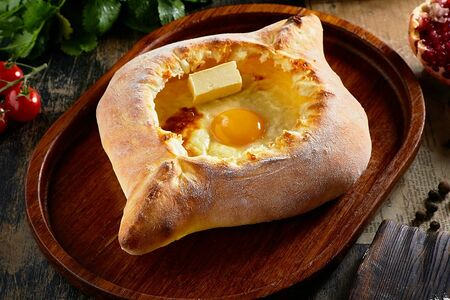 Хачапури по-аджарски