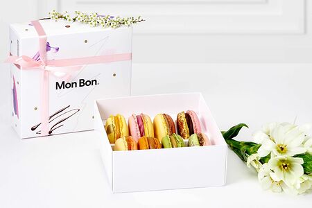 Набор из 8 монбонов