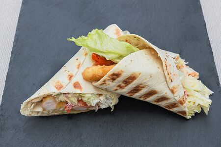 Тортилья Цезарь ролл