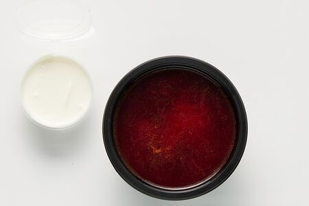 Борщ с курицей и сметаной 