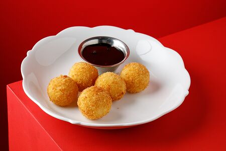 Сырные крокеты