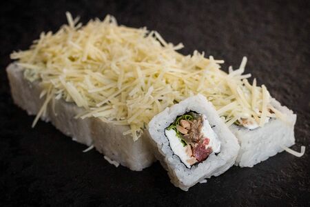 Цезарь ролл с лососем