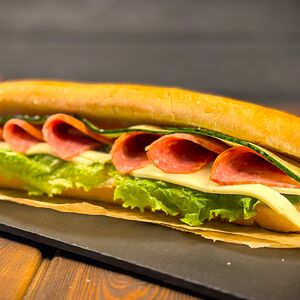 Сэндвич салями